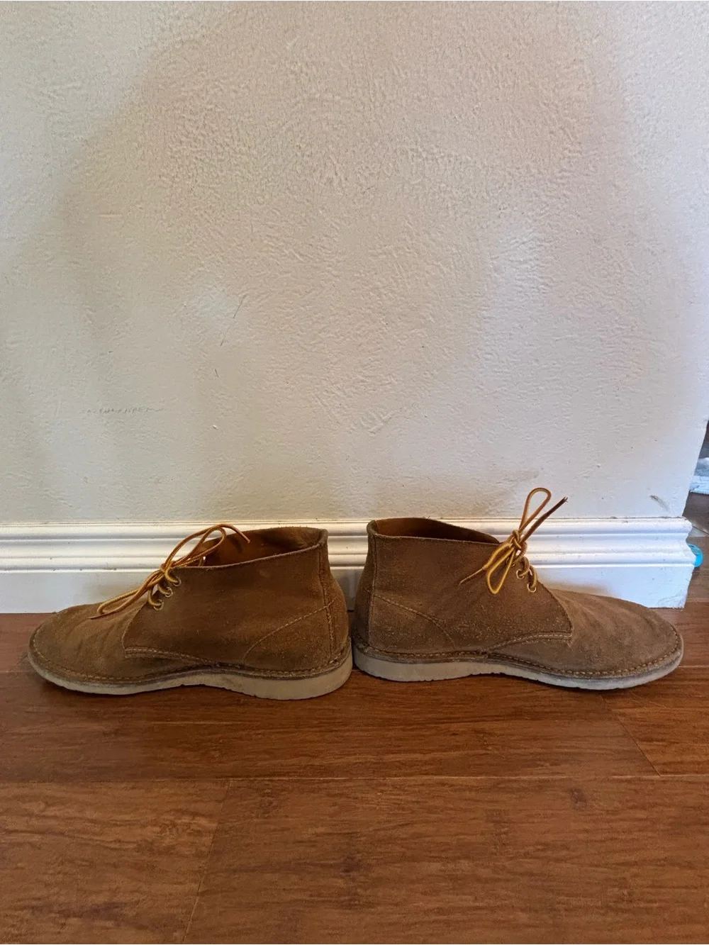 Red Wing Shoes Men's Tan Suede Chukka Boots